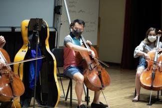 student playing cello